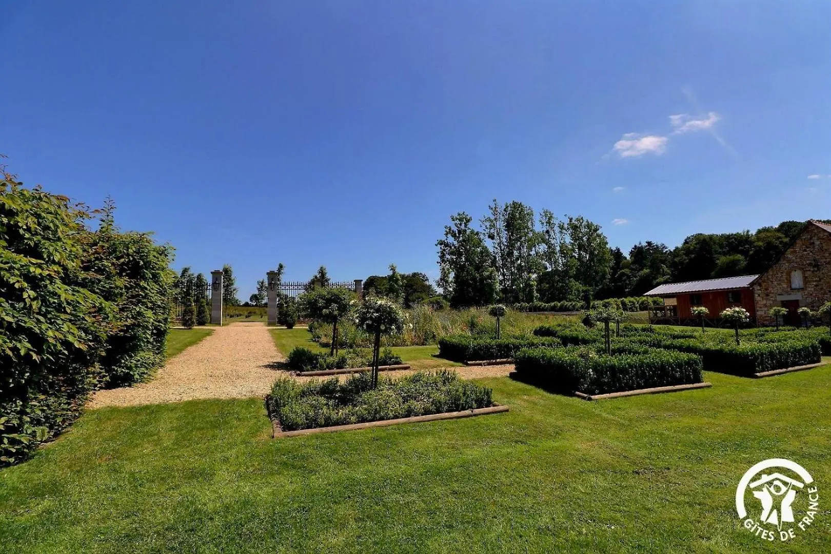 Bed & Breakfast Chateau De La Giraudais Mezieres-Sur-Couesnon