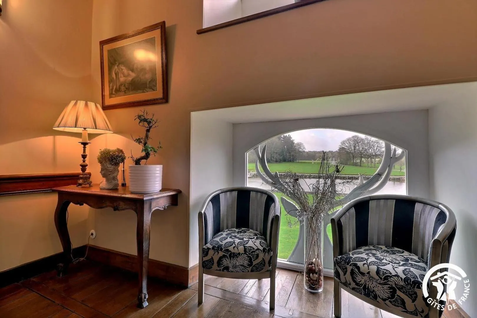 Chateau De La Giraudais Mezieres-Sur-Couesnon Bed & Breakfast